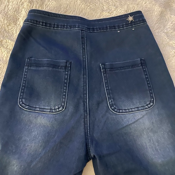 Skinny Jeans - Picture 3 of 5